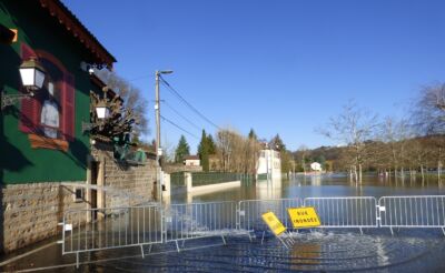 vue sur la rue de la plage, inondée en 2018